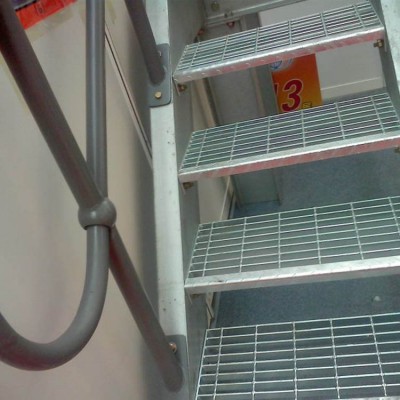 電廠鋼格板平臺設計要求「泰江鋼格板」 電廠鋼格板平臺設計要求「泰江鋼格板」