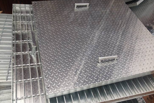 復(fù)合鋼格柵板