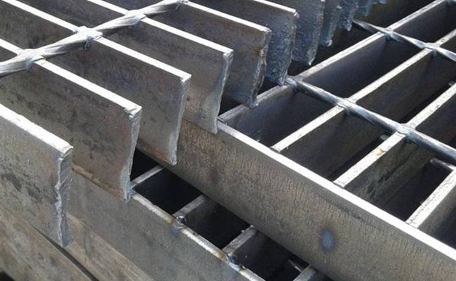 「熱鍍鋅鋼格板」鋼格板表面為什么要熱鍍鋅?？